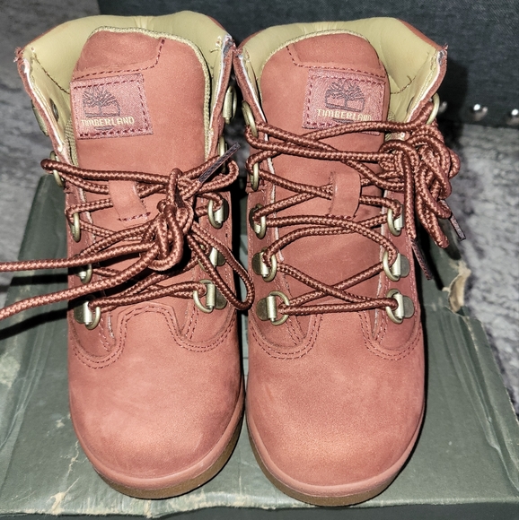 Boots - Picture 3 of 3